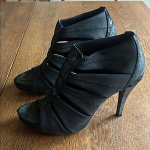 Donald J. Pliner Black Strappy Heels